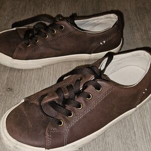 Brown Leather sperry